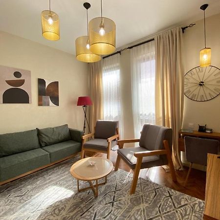 Апартаменты В Esentai City Almati Kültér fotó
