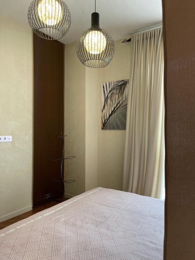 Апартаменты В Esentai City Almati Kültér fotó